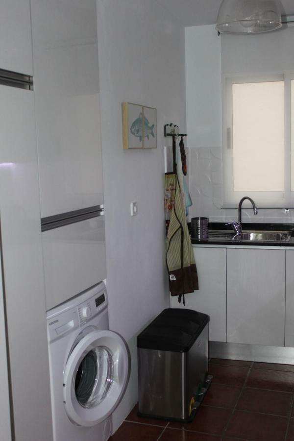 Cozy Apartment City Hall Аликанте Экстерьер фото